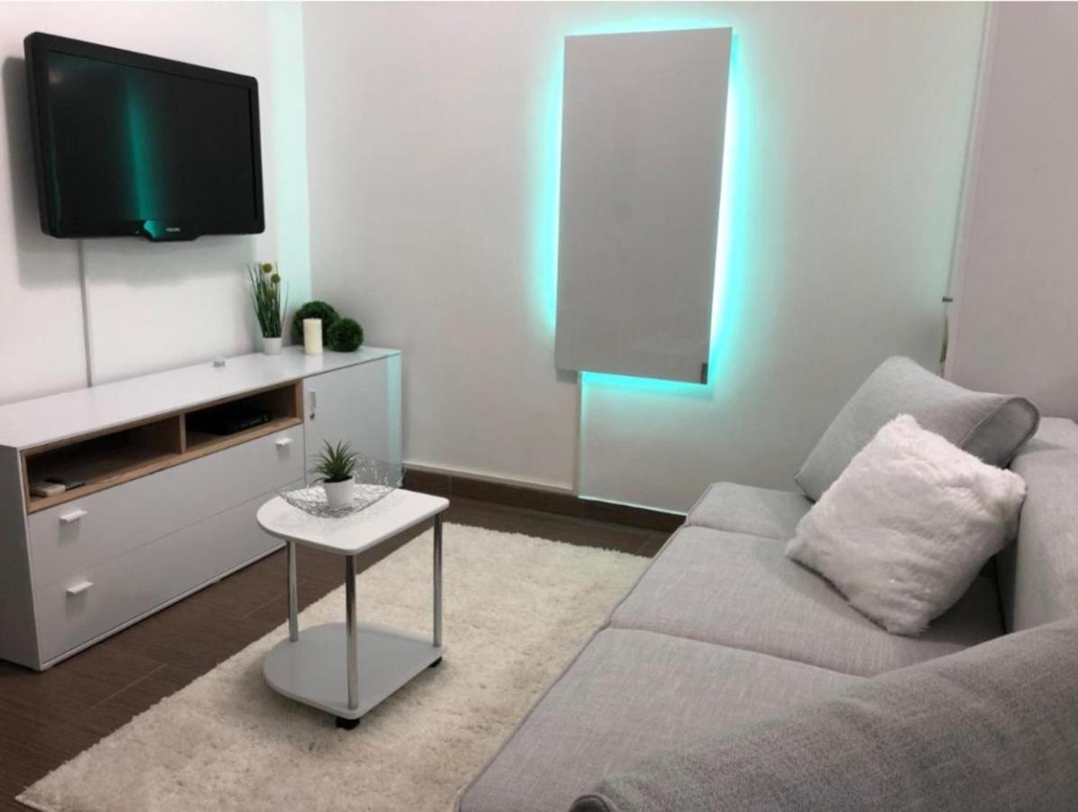 류블랴나 Modern Center Studio Under The Castle - Free Parking 아파트 외부 사진